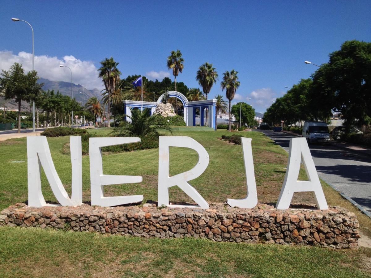 R1372 Toboso 2 Lägenhet Nerja Exteriör bild